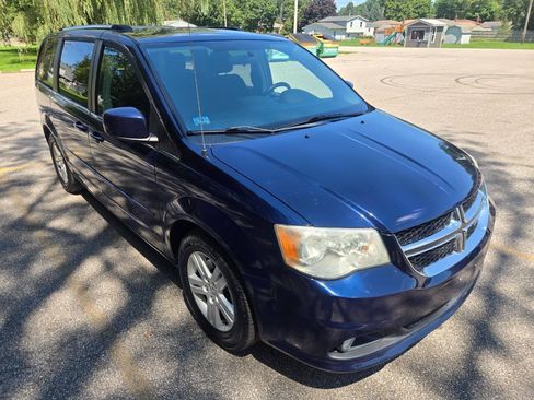 Used 2012 Dodge Grand Caravan Crew w/ Crew Value Pkg FWD image 14