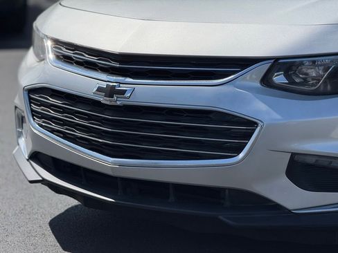Used 2018 Chevrolet Malibu LT image 10