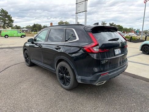 Used 2023 Honda CR-V Sport Touring image 8