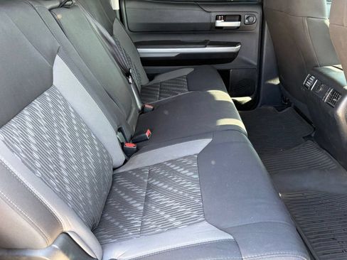 Used 2020 Toyota Tundra SR5 w/ SR5 Convenience Package RWD image 12