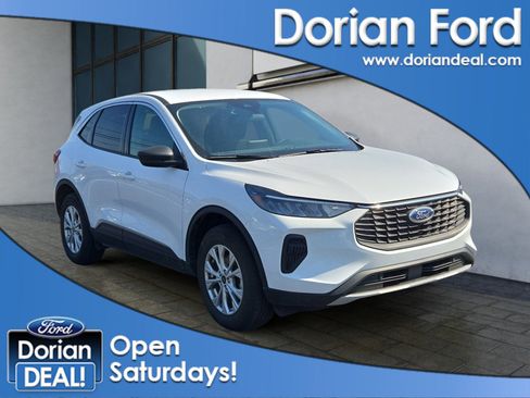 Used 2023 Ford Escape Active AWD/4WD image 1