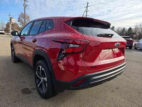 New 2026 Chevrolet Trax RS w/ Driver Confidence Package image 5