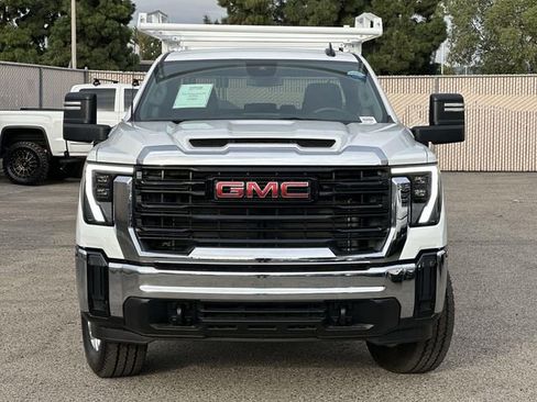 New 2025 GMC Sierra 2500 Pro w/ Convenience Package RWD image 2
