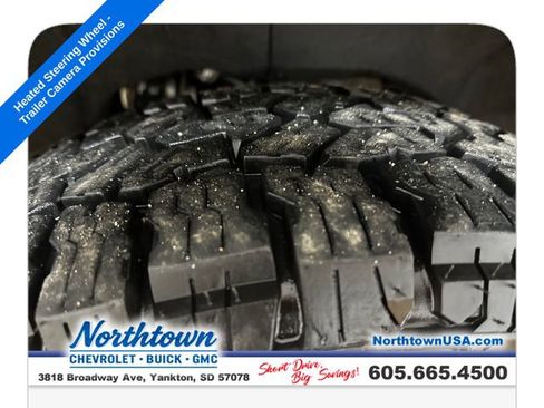 Used 2024 Chevrolet Silverado 3500 High Country w/ High Country Premium Package AWD/4WD image 23