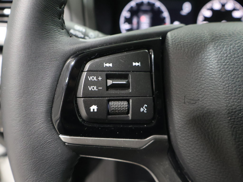 Used 2026 Honda Odyssey Touring image 40
