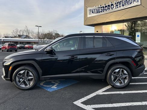 Certified 2025 Hyundai Tucson SEL image 3