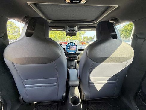Used 2025 MINI Cooper S FWD image 20