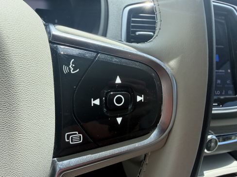 Certified 2023 Volvo XC90 B6 Plus w/ Protection Package AWD/4WD image 27