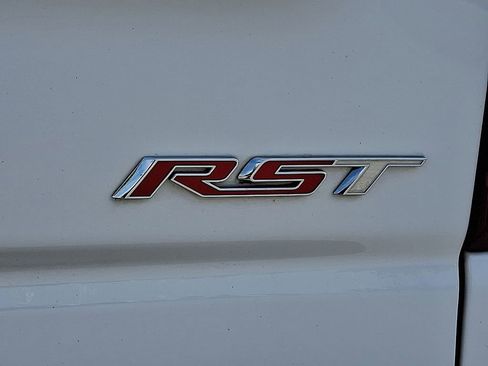 Used 2024 Chevrolet Silverado 1500 RST w/ Convenience Package II AWD/4WD image 31