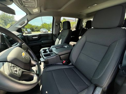 New 2026 Chevrolet Silverado 1500 Custom w/ LPO, Dark Essentials Package AWD/4WD image 23