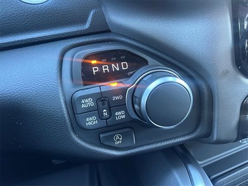 New 2026 RAM 1500 Big Horn w/ Night Edition image 32