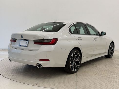 Used 2025 BMW 330i Sedan w/ Convenience Package RWD image 9