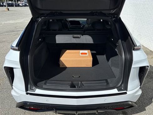 New 2026 Cadillac Lyriq V image 5