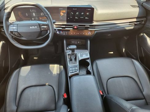 Certified 2026 Kia Sportage EX FWD image 26