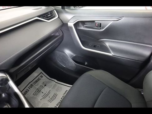 Used 2023 Toyota RAV4 LE FWD image 18