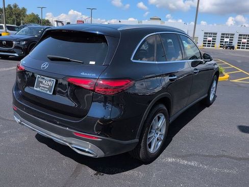 Used 2023 Mercedes-Benz GLC 300 4MATIC image 7