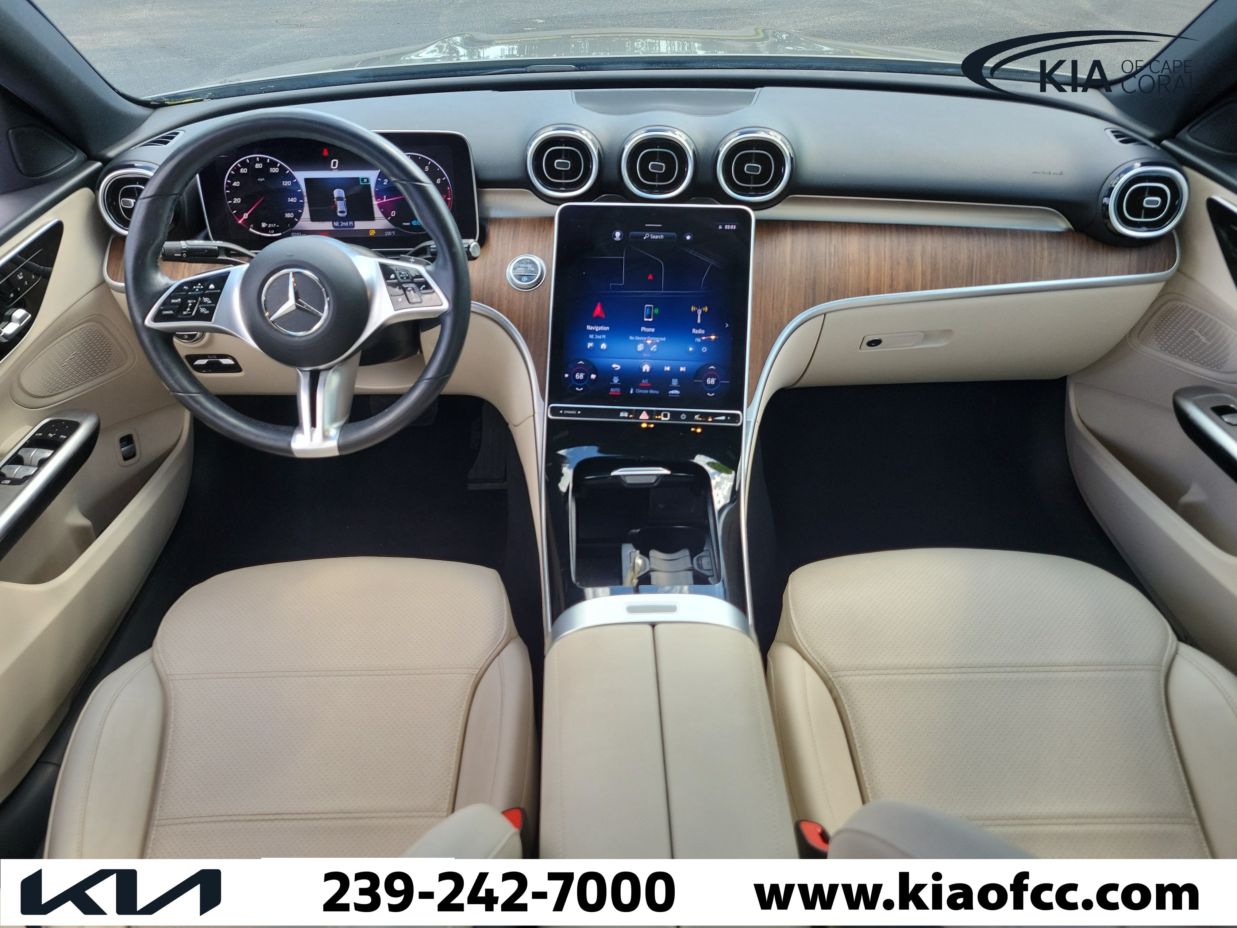Used 2022 Mercedes-Benz C 300 4MATIC Sedan image 16