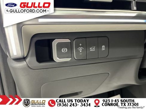 Used 2025 Hyundai Santa Fe Calligraphy AWD/4WD image 19