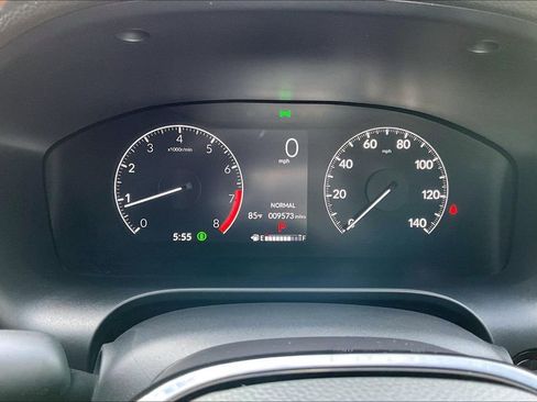 Used 2024 Honda HR-V Sport image 9