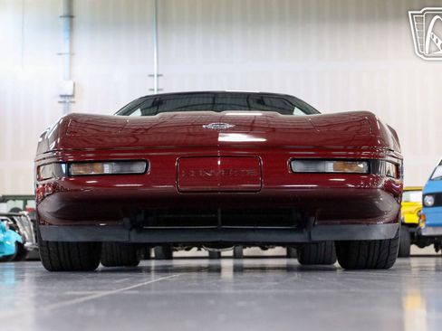 Used 1993 Chevrolet Corvette Coupe image 7