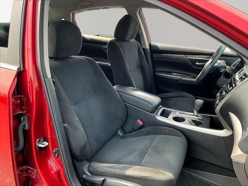 Used 2015 Nissan Altima 2.5 S w/ Power Driver Seat Package FWD image 27