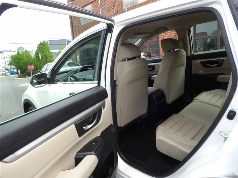Used 2017 Honda CR-V LX image 11