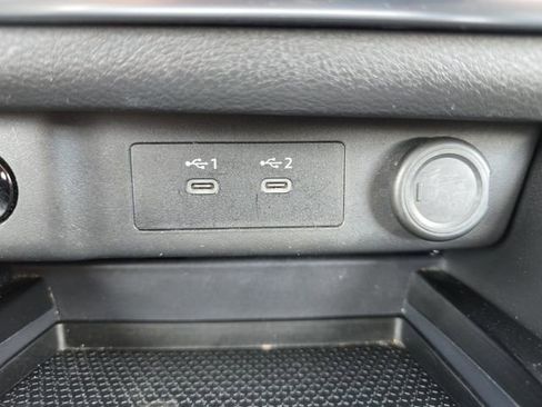 Used 2024 Nissan Rogue SV image 6