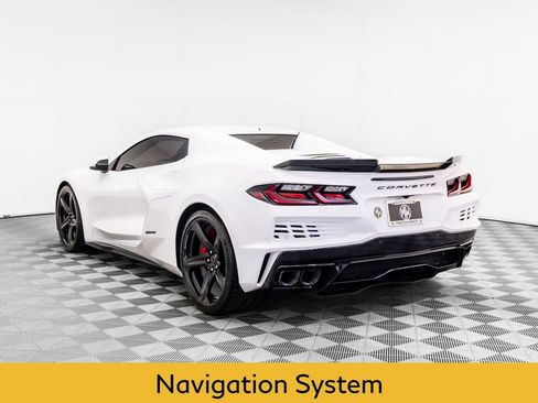 Used 2024 Chevrolet Corvette E-Ray w/ ZER Performance Package AWD/4WD image 3