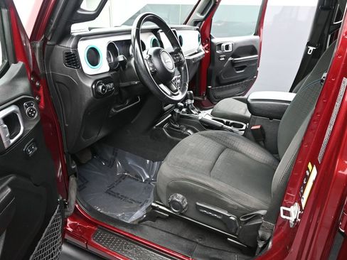 Used 2021 Jeep Wrangler Unlimited Islander image 18