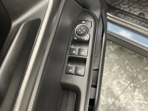 Used 2025 Ford Bronco Sport Badlands image 8