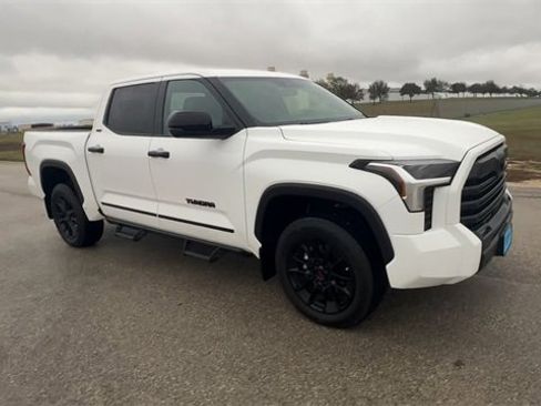 Used 2025 Toyota Tundra SR5 image 2