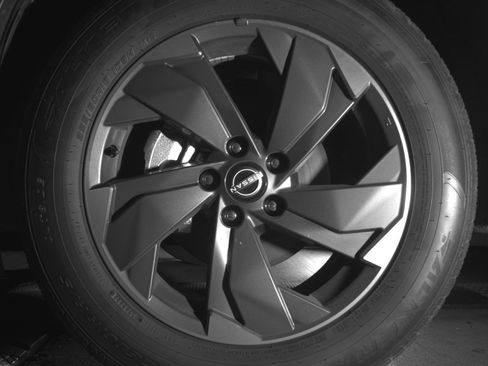 Used 2025 Nissan Rogue SV image 12