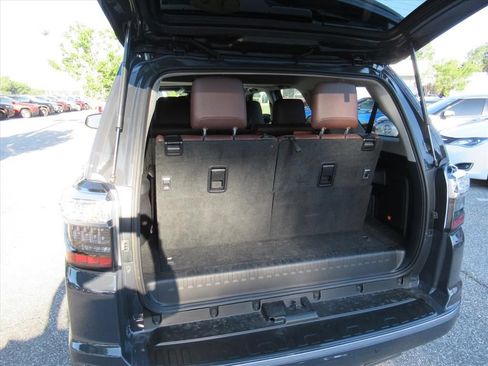 Used 2024 Toyota 4Runner Limited RWD image 34