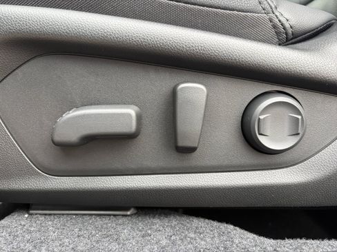 New 2026 Subaru Outback Premium AWD/4WD image 15
