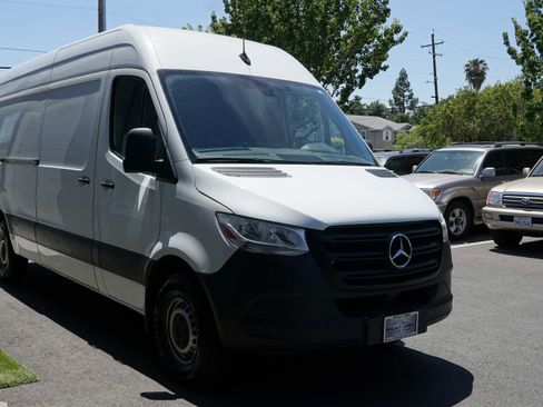 Used 2019 Mercedes-Benz Sprinter 170 image 6