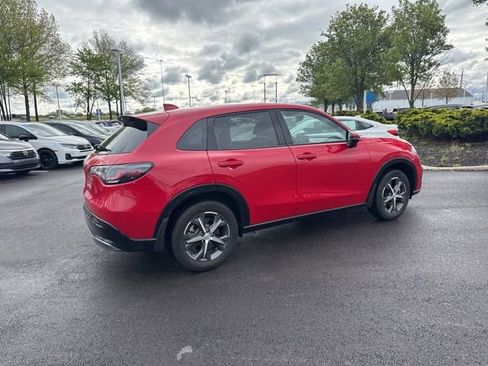 Used 2024 Honda HR-V EX-L image 12