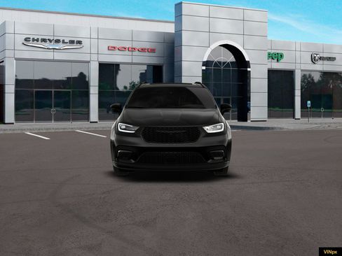 New 2026 Chrysler Pacifica Limited image 12