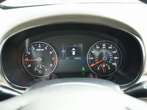 Used 2019 Kia Sportage LX w/ LX Popular Package image 17