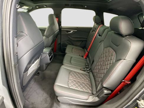 Used 2026 Audi Q7 3.0T Prestige w/ Prestige Package AWD/4WD image 21