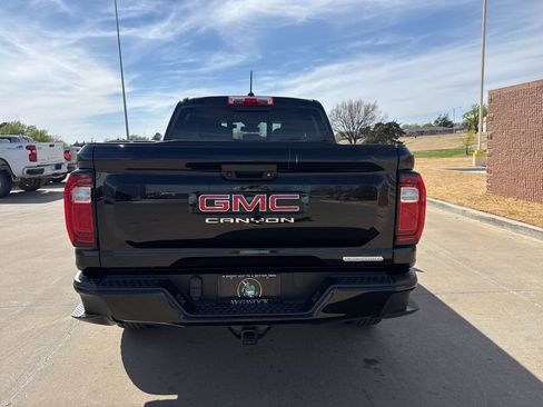 Used 2024 GMC Canyon Elevation w/ Convenience Package RWD image 4