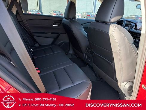 New 2026 Nissan Rogue SV image 38