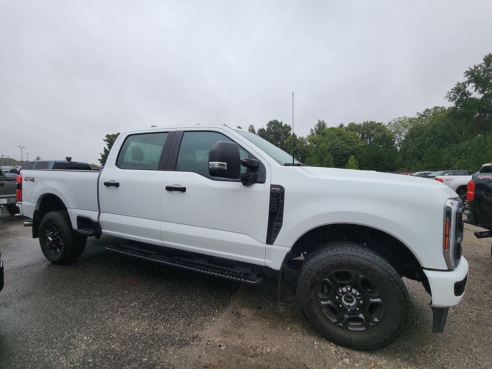 Used 2024 Ford F250 XL w/ STX Appearance Package AWD/4WD image 6