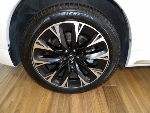 Certified 2024 MAZDA CX-90 3.3 Turbo S w/ Premium Plus AWD/4WD image 5
