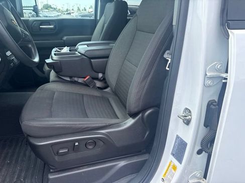 Used 2025 Chevrolet Silverado 2500 Custom w/ Custom Value Package AWD/4WD image 9