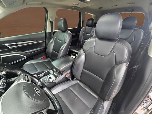 Used 2020 Kia Telluride S FWD image 5