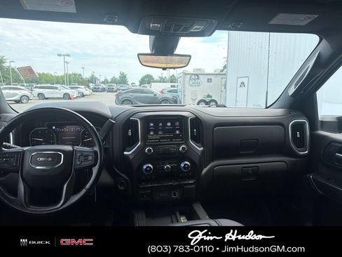 Used 2020 GMC Sierra 2500 AT4 w/ AT4 Premium Package AWD/4WD image 8
