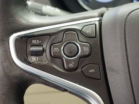 Used 2015 Buick Regal Premium w/ Experience Buick Package image 30