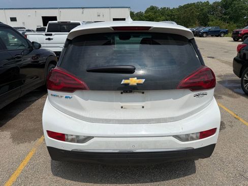Used 2019 Chevrolet Bolt Premier w/ Infotainment Package FWD image 3