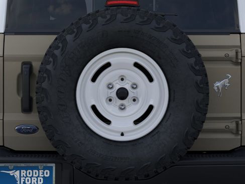 New 2026 Ford Bronco Heritage Edition image 24