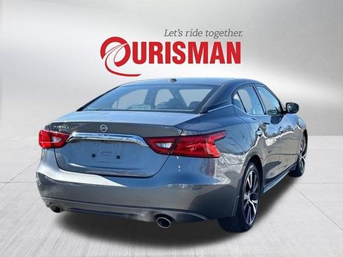 Used 2016 Nissan Maxima 3.5 S image 2